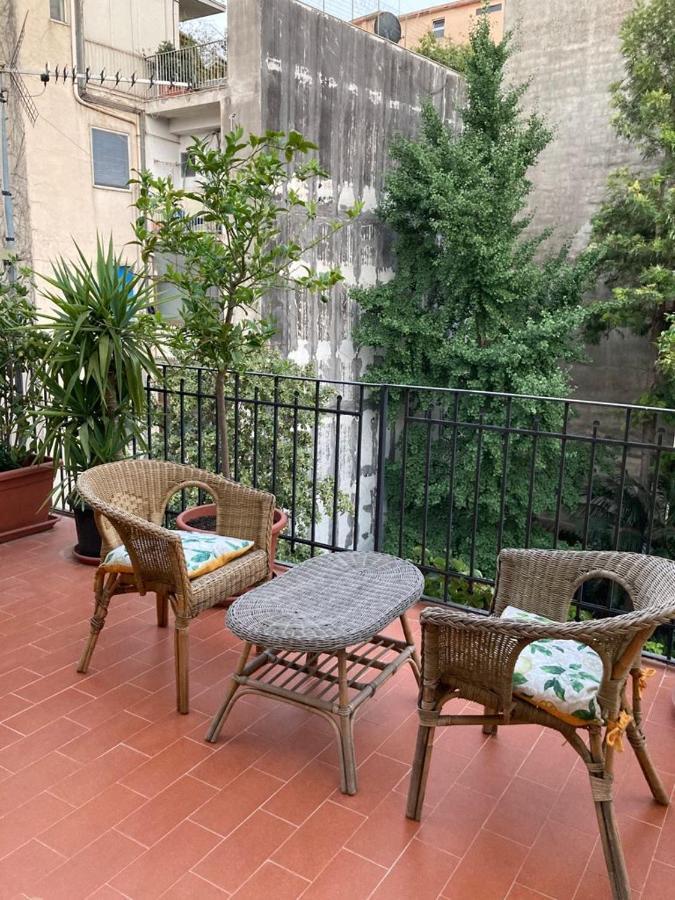L'Oasi Di Sofia Appartamento Turistico Etnea Cavour Bellini Catania Luaran gambar